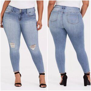 Torrid 24R Jegging Skinny Premium Stretch High-Rise Jean 24
